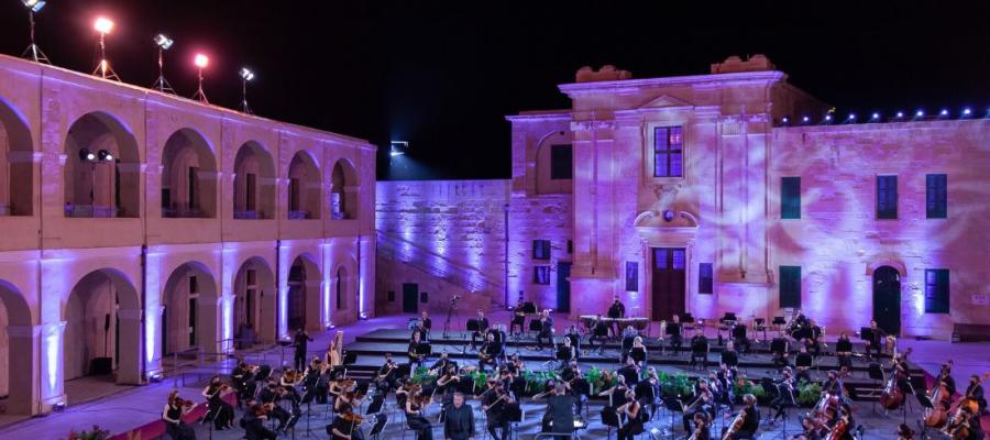 Lopez-Reynoso conducts the Donizetti Opera Gala at Fort St. Elmo in Malta (18/07/2022)