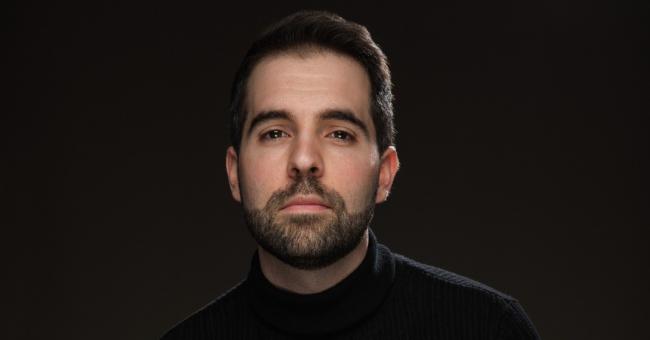 Iván Sanchez in "Don Juan no existe" by Helena Cánovas at Teatro Maestranza, Seville